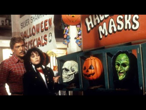 'Halloween III: Season of the Witch' Stars and Director Talk Silver Shamrock, Flashback Weekend 2015