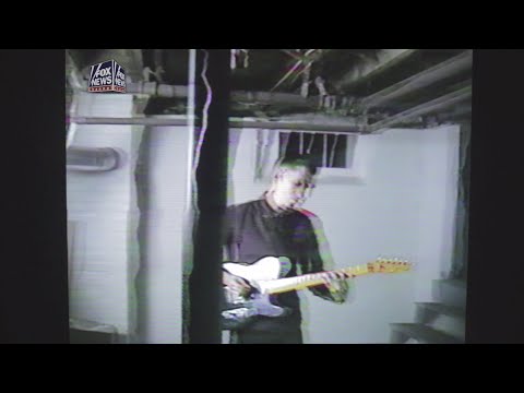 Video thumbnail for Deadbeat Valentine