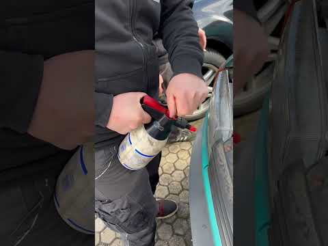 VW Bus starten nach vielen Jahren Standzeit #vw #vwbus #mcgarage