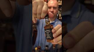 Download lagu Jack Daniels (Mini) ASMR Unboxing / Opening mp3 Download lagu Jack Daniels (Mini) ASMR Unboxing / Opening mp3