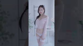 Gái xinh mặc bikini đồ lót ren hoa màu xanh vậy đẹp chưa p116