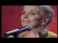 Maria Dolores Pradera canta La Flor de la Canela ...