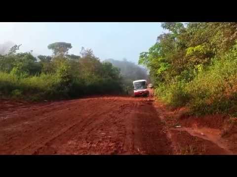 Macapá Oiapoque Oyapock - trecho de 100 km em 30 horas BR-156