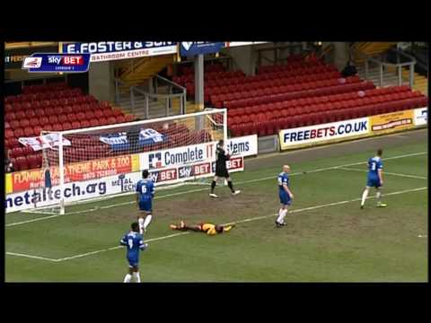Bradford City vs Gillingham - League One 2013/14