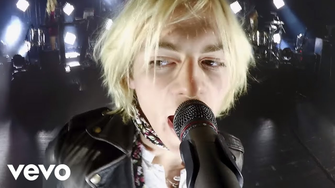 R5 — Dark Side