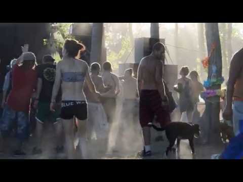 Exiles & SoWatt @ Labirinz Decade