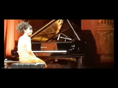 Hiromi   09 jun 22 @Theatro Municipal do Rio de Janeiro   encore w  audience participation