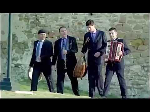 Esmeralda &Altin Myftari(Grupi Myzeqeja)"Te dua moj nure"