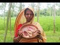 Delicious Hilsa Fish Egg Curry Prepared By Granny In Village