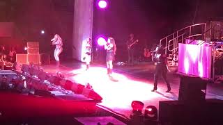 Xscape performs Run To The Arms Of The One Who Loves You