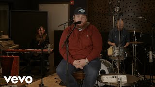 Luke Combs - All I Ever Do Is Leave