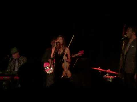 Die 4 U performed by with Expo 76 and Robert Cornelius