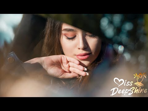 Danna Max - Look Away #DeepShineRecords