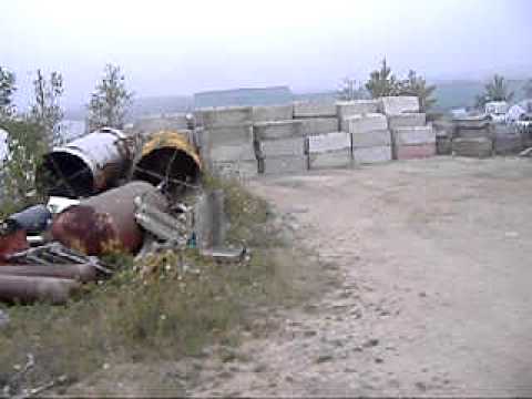 Man talks to  crow  ,crow follows