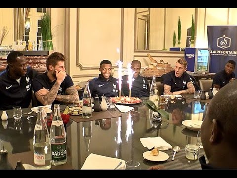 Thomas Lemar fête ses 21 ans avec les Bleus !