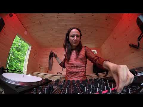 Bella Sarris | SAUNA RADIO July 5, 2025