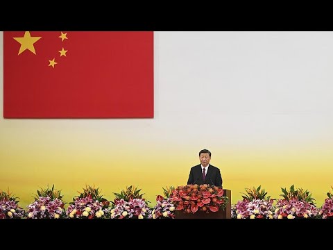 بكين تحتفل بمرور 25 عاماً على استعادة هونغ كونغ وشي جين بينغ يؤكد تمسكه بمبدأ "دولة واحدة ونظامين"