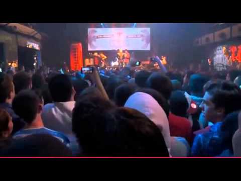 La Joaqui vs Papo MC Octavos - Red Bull Batalla de los Gallos Nacional Argentina 2014