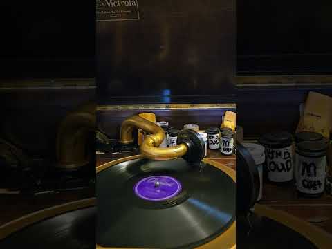 12th Street Rag - Pee Wee Hunt his Orchestra Capitol Records #15105 1947