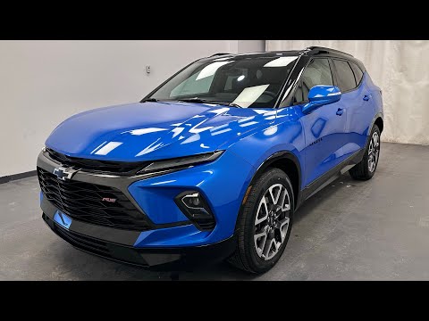 2024 Chevrolet Blazer RS AWD in Blue for sale at Davis GMC Buick Lethbridge in Lethbridge, AB
