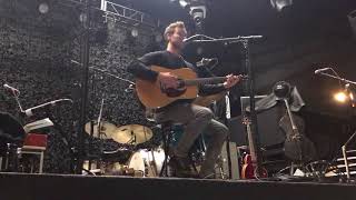 Phillip Phillips -(acoustic) Part of my Plan- (with a surprise engagement) Minneapolis 2018