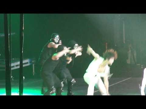 [FANCAM] SMTown LA 100904 Yunho + Changmin   Maximum