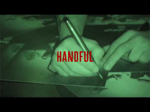 Handful - Honey Bhullar (Official Video)
