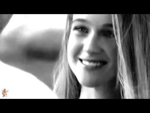 ☆ Ani náhodou - Petr Sepéši a Iveta Bartošová ☆ [HD]