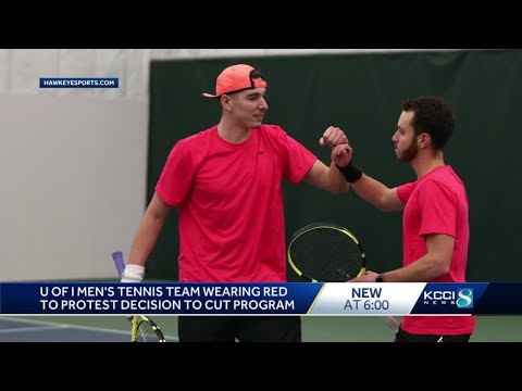 Hawkeyes protest tennis program being cut by refusing to wear team colors