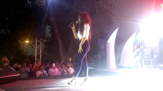 Neha kakkar live Performance Dance Lat Lag Gayee Full HD Video