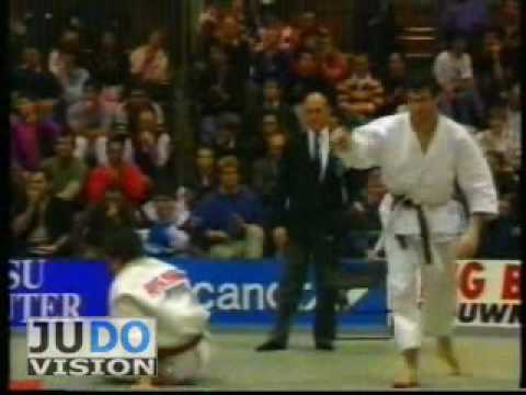 JUDO 1991 Dutch Open: Adrian Croitoru (ROU) - Pascal Tayot (FRA)