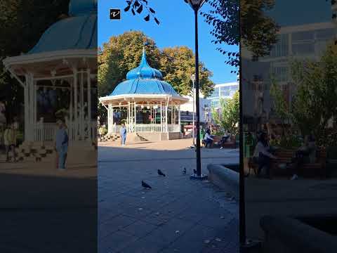 La Plaza de la República   Valdivia  Región de Los Ríos . Nombre Oficial  ( Plaza De Armas )