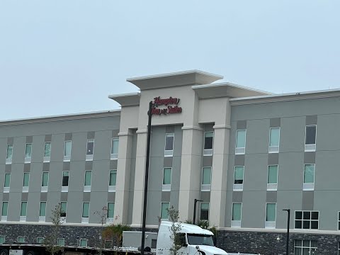 Hampton Inn & Suites MacClenny #florida #hotelreview #shorts #hilton #vacay #hamptoninn #familytime