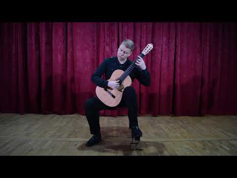 Mihailo Dašić plays Sonatina, by Jorge Morel