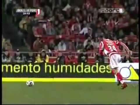 Um bonito golo do robert benfica