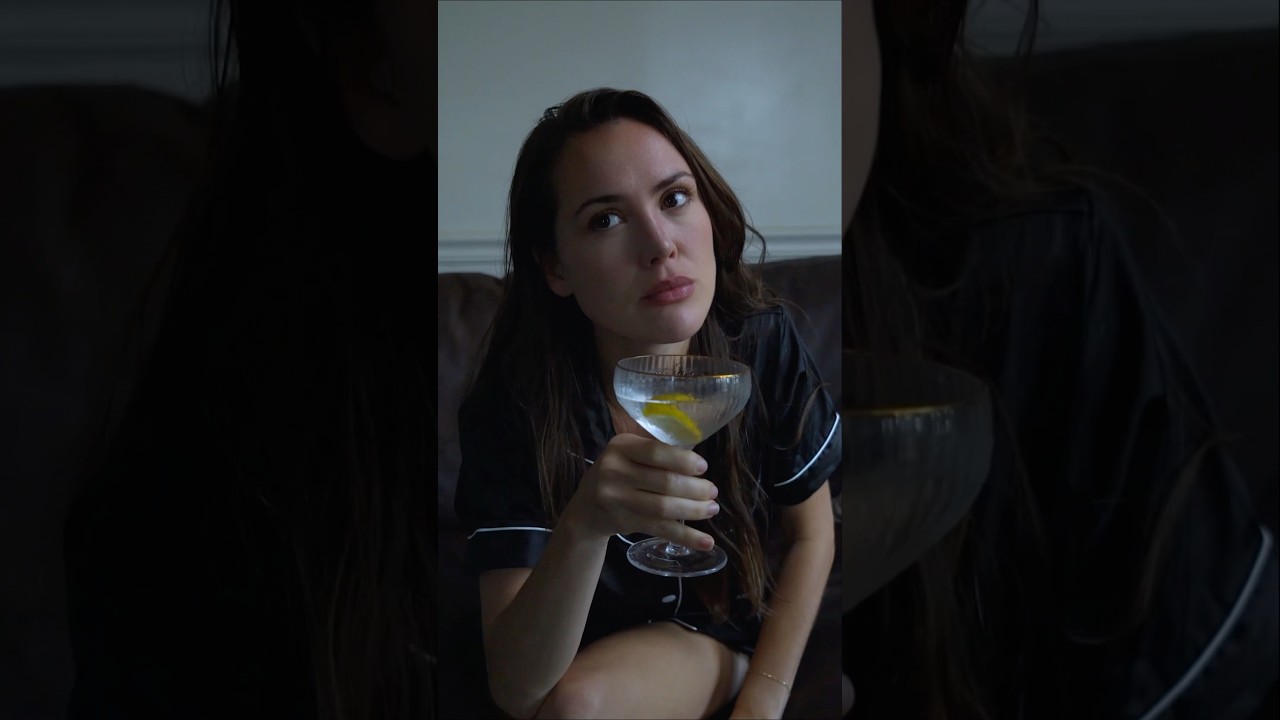 Oh to be a woman… 😳 (full film @ link below) #woman #comedy #scary