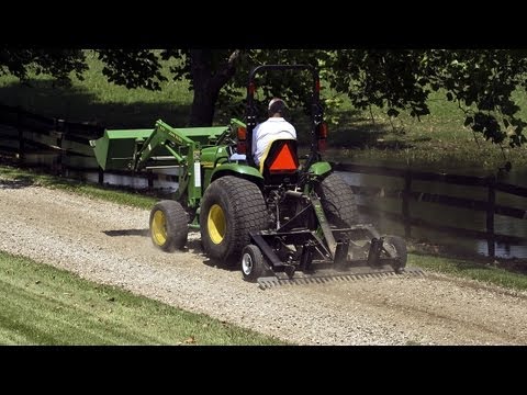 TR3 Rake – 3pt Tractor Rake