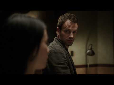 Elementary S01E03｜Watson teaches Sherlock how to stay wake.