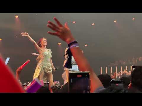 251204 no na - sad face :( & shoot @ Spotify Wrapped Live Indonesia 2025 Fancam [4K60]