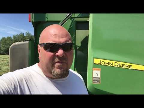 Round Baling Pea's & Oat's!!!! IMG 2356