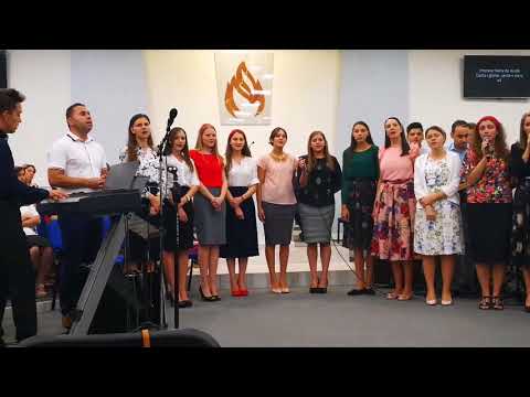 Imbraca haina de lauda..... grupul de tineri Muntele Sionului