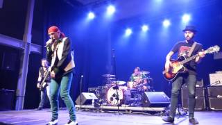 El Drogas en Valladolid - Peineta y mantilla