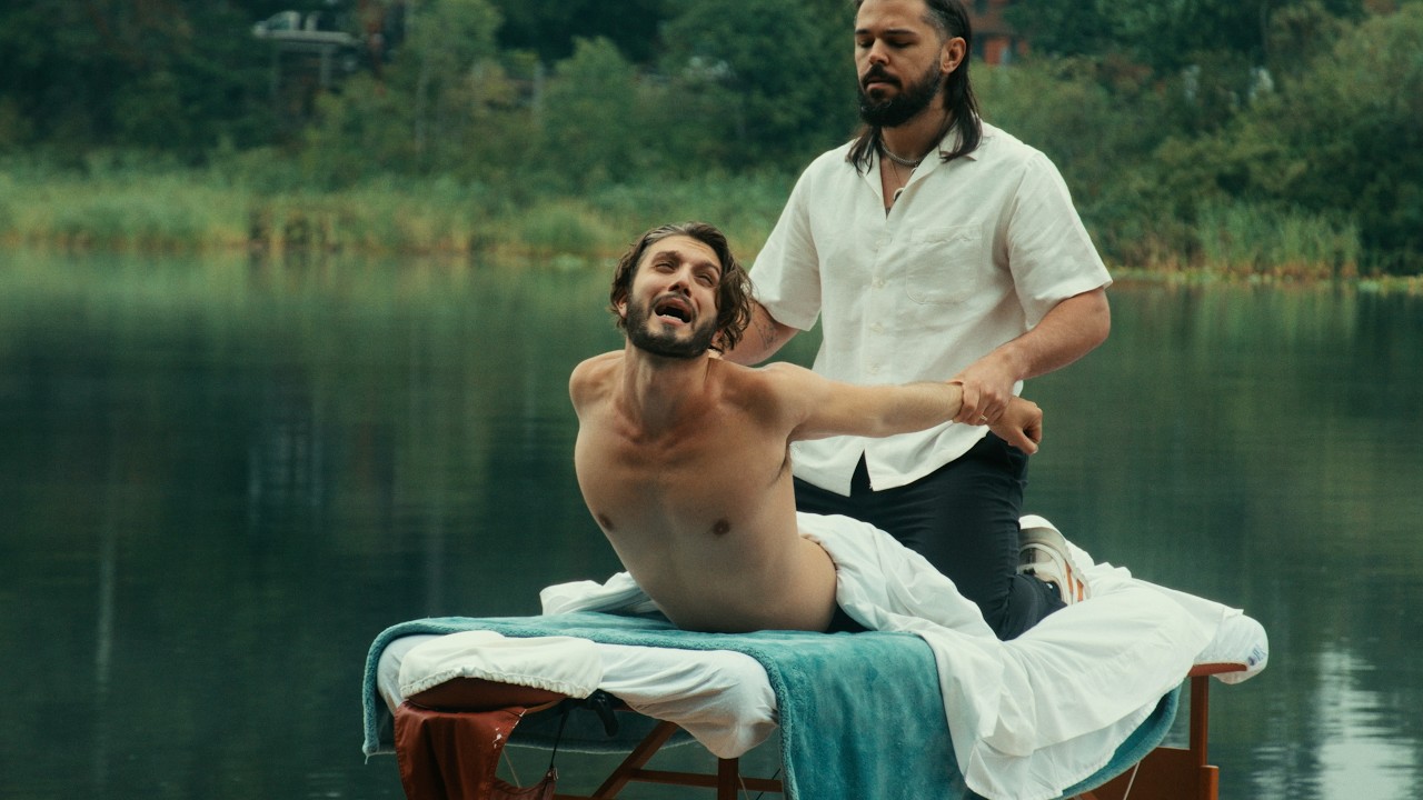 bbno$ - yezzir (official music video)