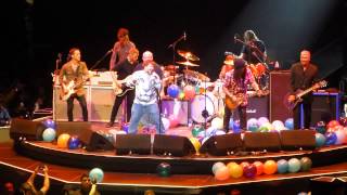 Foo Fighters - Immigrant Song (W/ Slash, Tenacious D (Jack Black) (The Forum, LA CA 1/10/15)