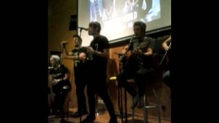 Kill me (and make it quick) - Amelie ( Take the world)