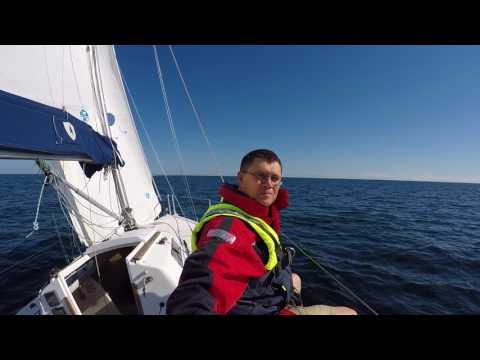 J80 Swe 160 "Pinoccio" slow & lazy solo sailing