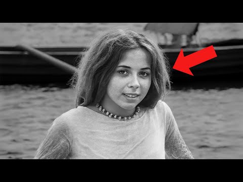 Woodstock Photos From 1969 That Couldn't Be Seen Before