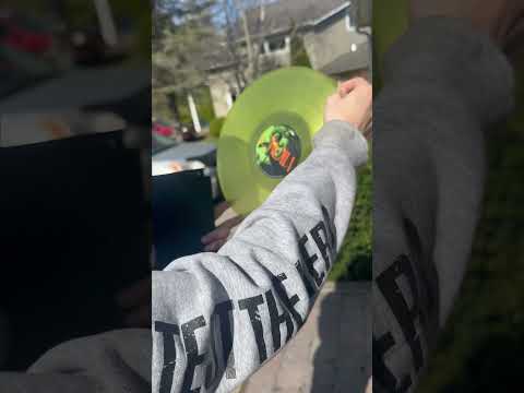 YouTube Thumbnail