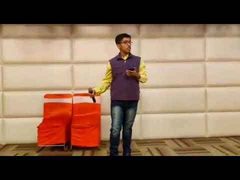 Shayon Upadhaya singing a Kishore number