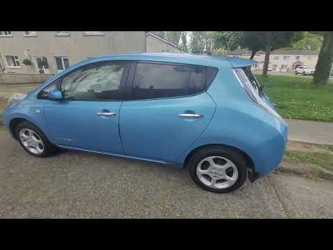 2011 Nissan Leaf electric - Image 2
